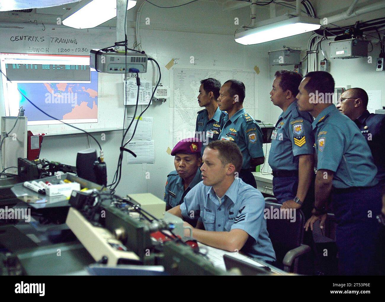 CENTRIXS, Enterprise Network Regional Information Exchange System, Indonesia, Logistics Group Western Pacific, NEA, USS Tortuga Foto Stock