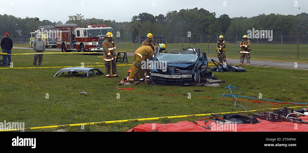 Perforazione, guida, Hampton Roads, Jaws of Life, POV, al sicuro Foto Stock