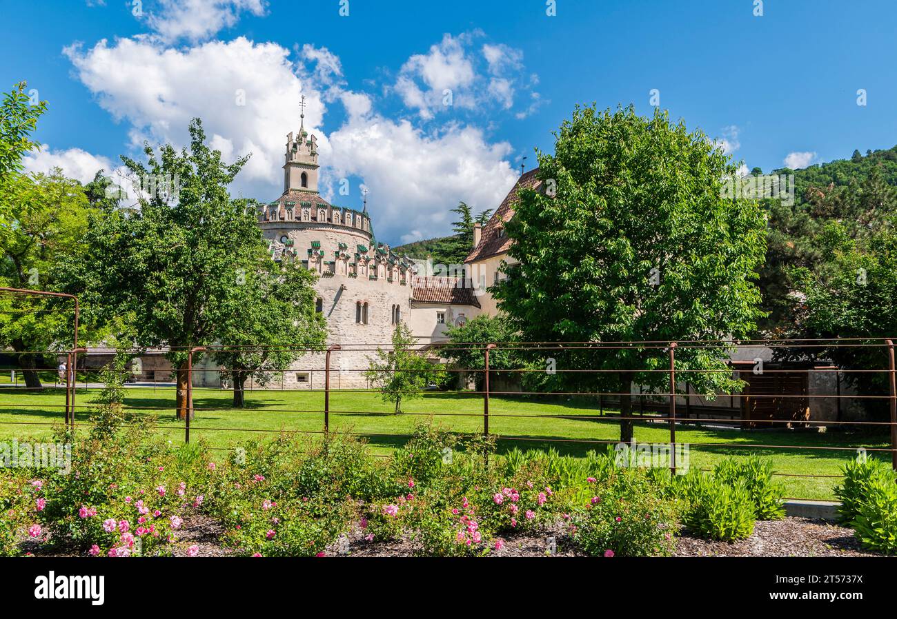 Cappella di San Michele o Castello dell'angelo, Abbazia di Novacella, Valle Isarco (Valle Isarco), Bressanone, Trentino alto Adige, Italia, Europa Foto Stock