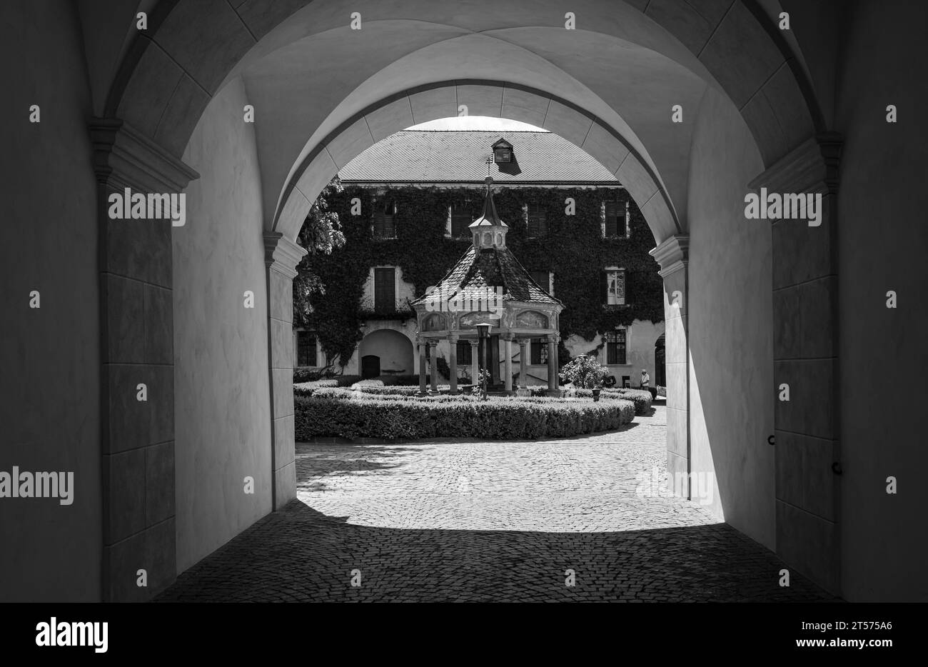 Novacella Abbazia agostiniana nel comune di Vahrn nell'Italia settentrionale, provincia di Bolzano alto Adige, Bressanone (Bressanone), Europa Foto Stock