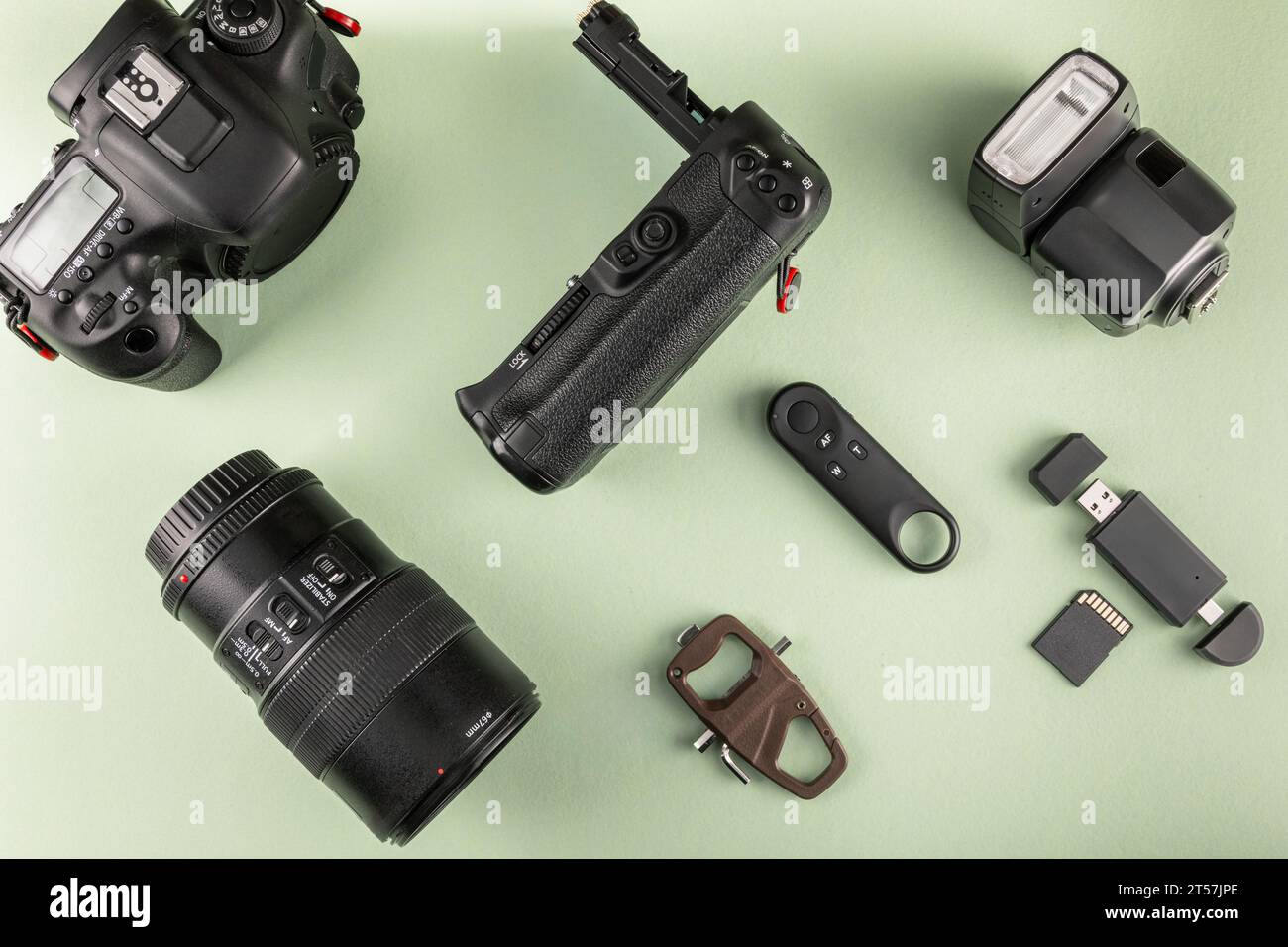 Apparecchiature fotografiche. laici piatti natura morta Foto Stock