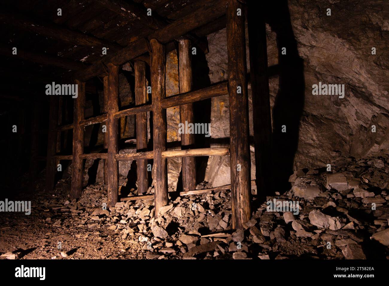 Misterioso Włodarz Adit, complesso di Riese nella bassa Slesia. Tunnel sotterranei della città di Osowka scavati dai tedeschi durante la seconda guerra mondiale Adolf Hitler Foto Stock