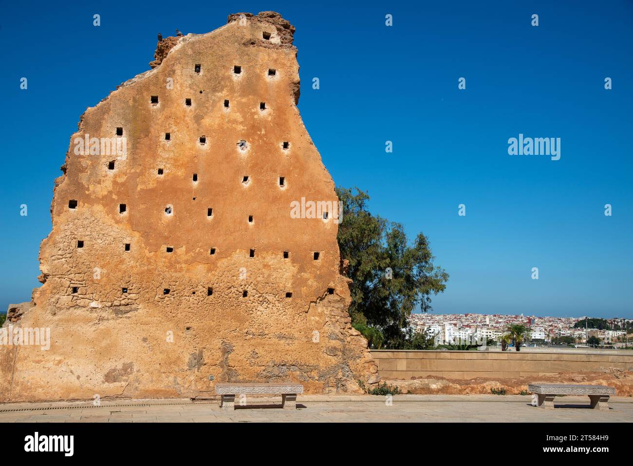 Resti dell'antico muro storico di Rabat, Maroc Foto Stock