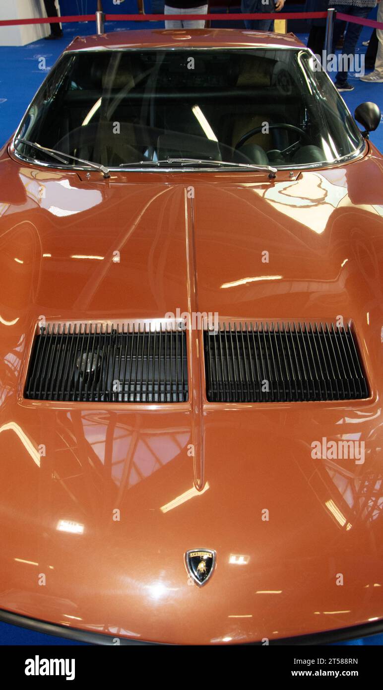 Bologna , Italia - 26 ottobre 2023: LAMBORGHNI MIURA Luxury E DREEM CAR IN ESPOSIZIONE Foto Stock