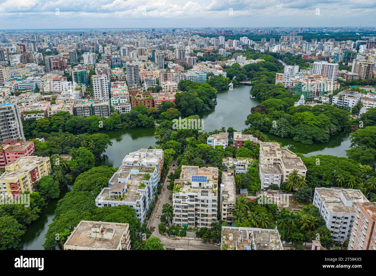 Dhaka, Bangladesh. Vista aerea del lago Dhanmondi e dell'area adiacente a Dhaka, la capitale del Bangladesh. Foto Stock