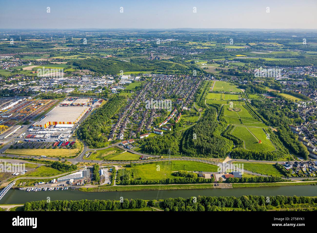 Vista aerea, Lippepark Hamm, Schacht Franz slag heap, Isenbecker Hof Hof Housing estate, tra Juffernbuschstraße e Albert-Funk-Straße, trinkgut Logis Foto Stock