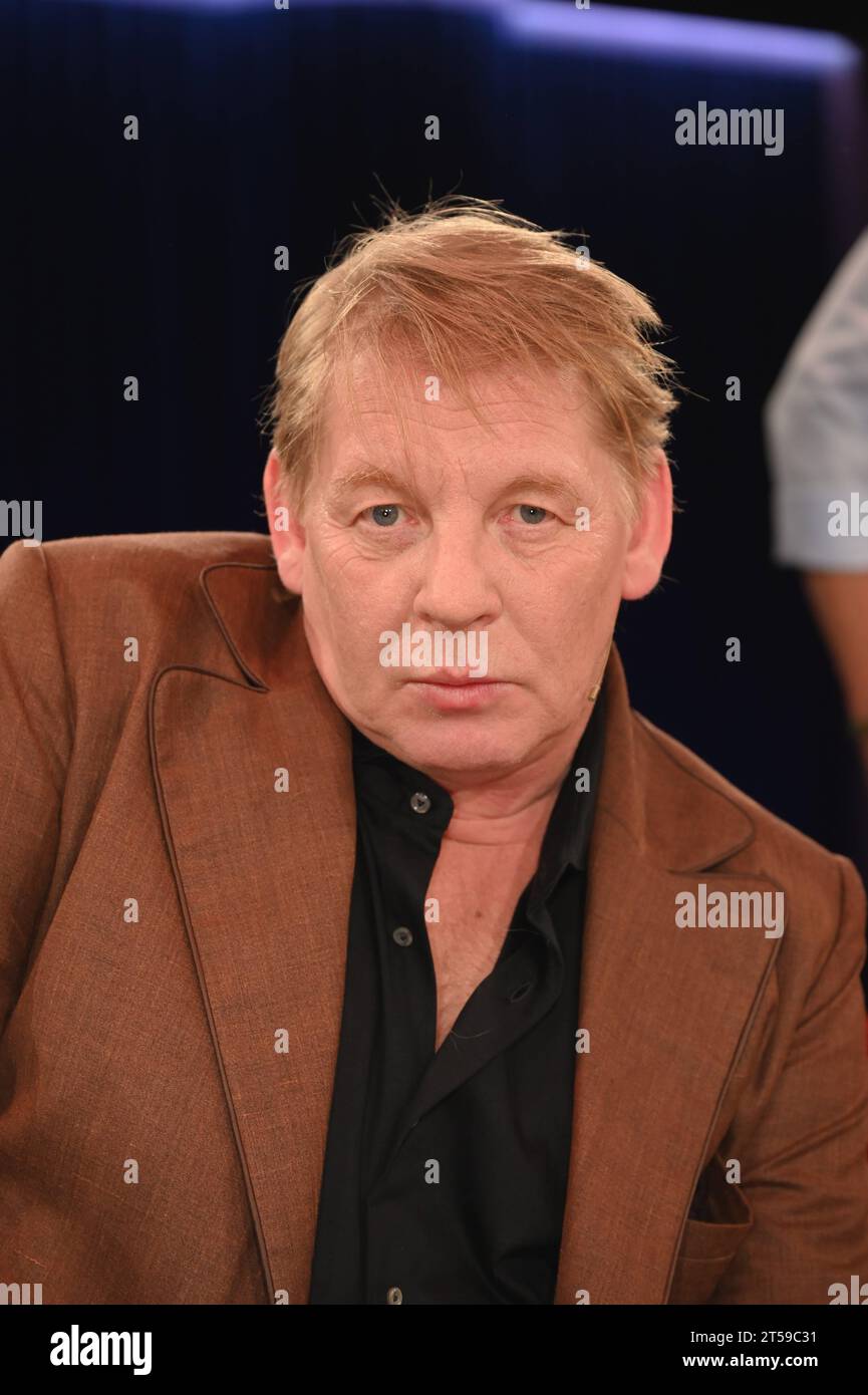 Schauspieler Ben Becker zu Gast in der WDR Talkshow Kölner Treff *** attore Ben Becker come ospite nel talk show WDR Kölner Treff Credit: Imago/Alamy Live News Foto Stock