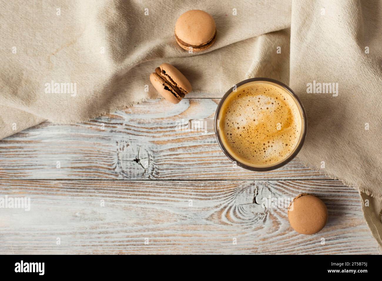 Macaron da caffè piatto Foto Stock