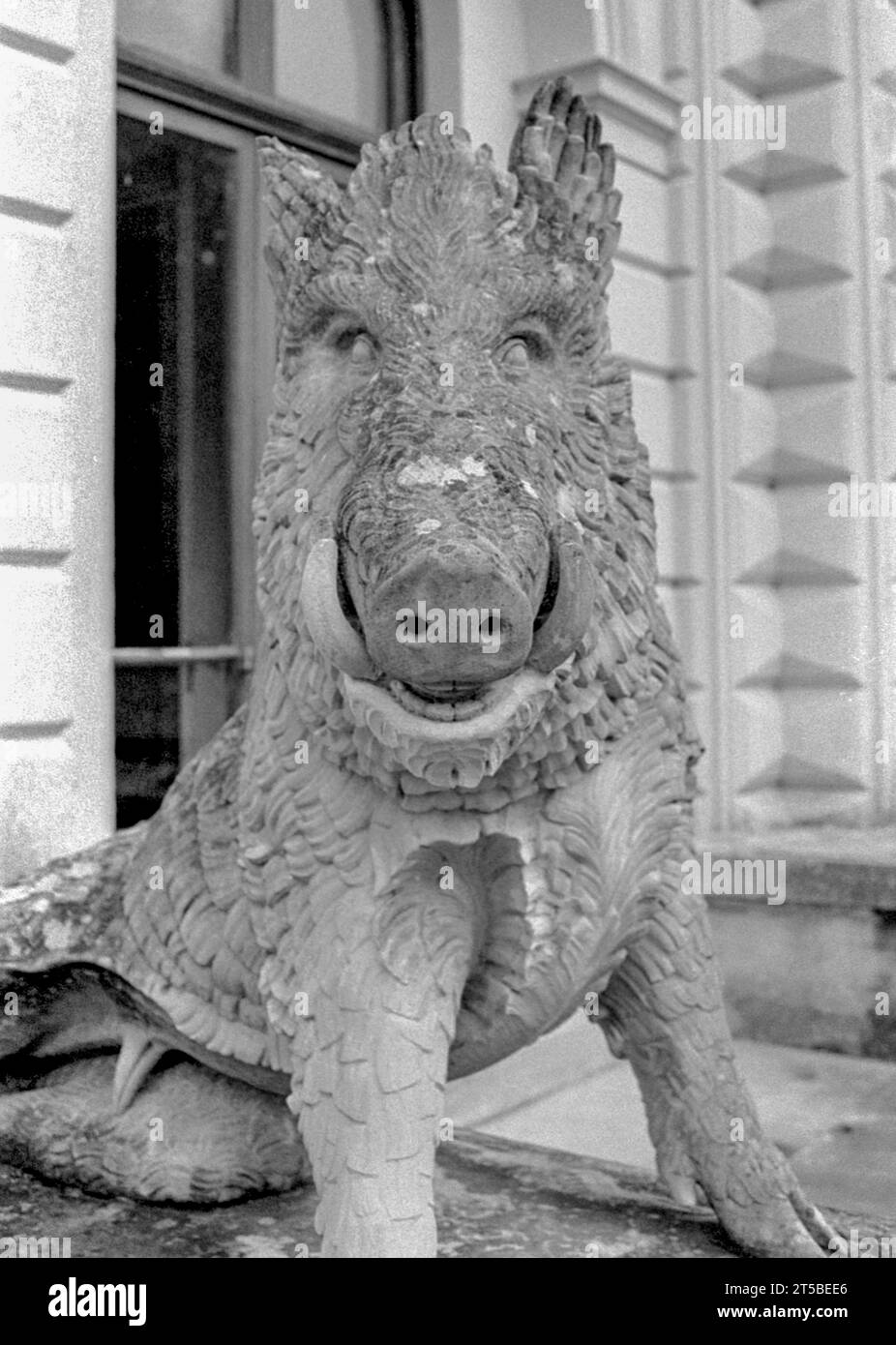 Osbourne House, la villa per le vacanze della Regina Vittoria sull'Isola di Wight, girata sul film Ilford HP5 Foto Stock