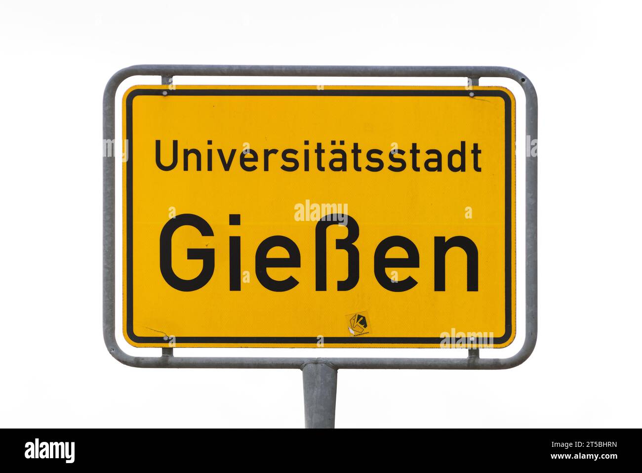 PRODUZIONE - 03 novembre 2023, Assia, Gießen: Insegna della città universitaria di Giessen a Marburger Straße foto: Christian Lademann/dpa Foto Stock