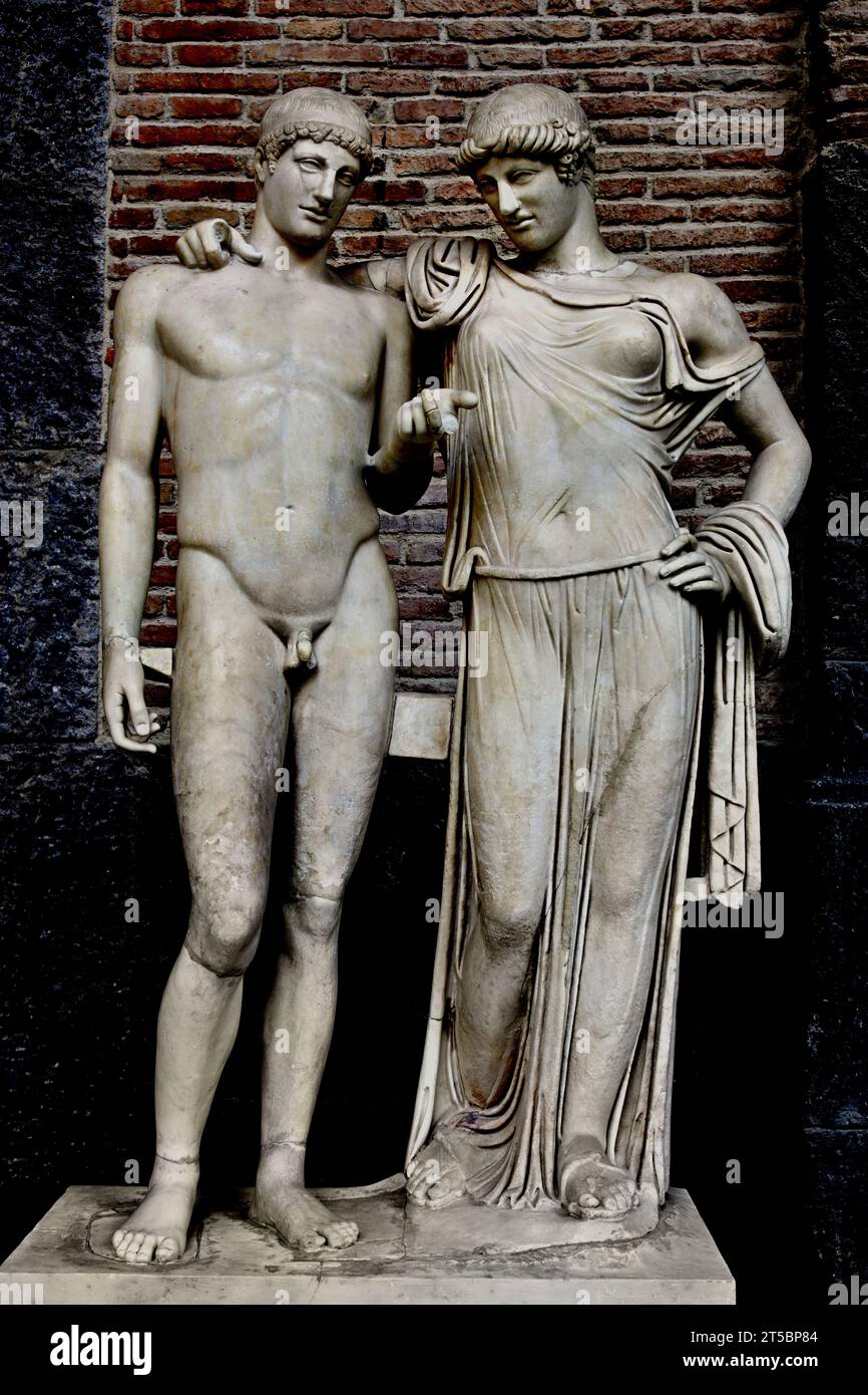 Statua di Oreste ed Electra, civiltà greco-romana, i secolo a.C.-i secolo d.C. museo Archeologico Nazionale di Napoli Italia. Foto Stock