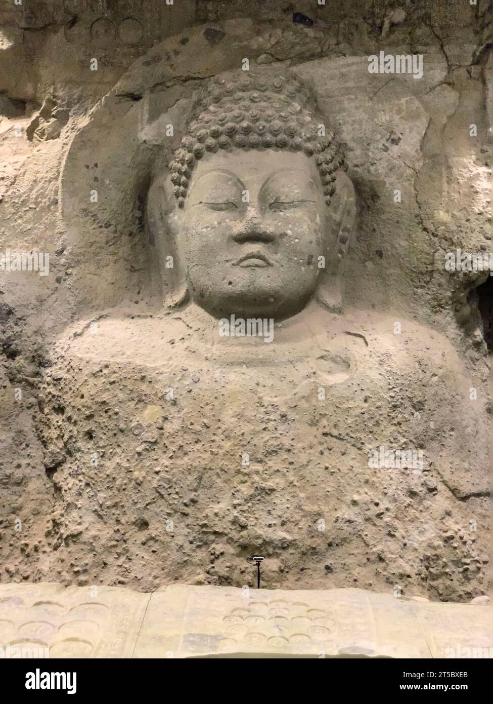 Giappone, Kyushu, Replica del Buddha di Kumano Magaibutsu, Museo di storia Prefettura di Oita. Foto Stock