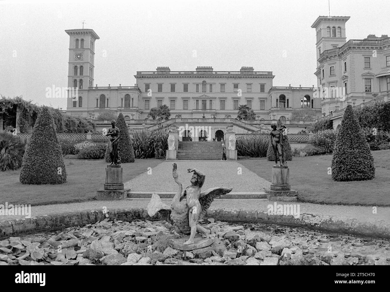 Osbourne House, la villa per le vacanze della Regina Vittoria sull'Isola di Wight, girata sul film Ilford HP5 Foto Stock