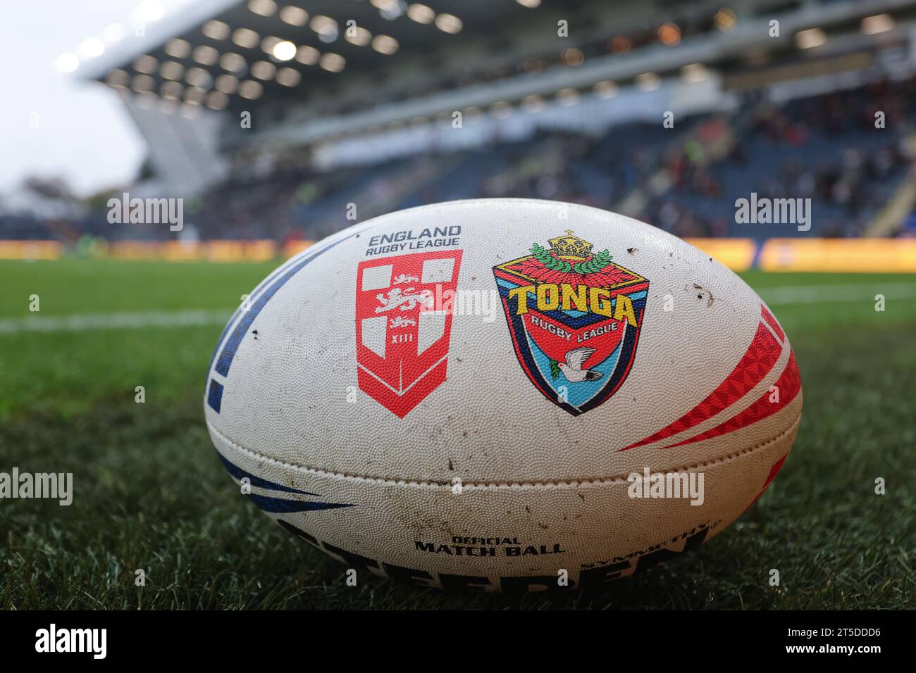 Leeds, Regno Unito. 4 novembre 2023. AMT Headingley Stadium, Leeds, West Yorkshire, 4 novembre 2023. Rugby League International test England Rugby League vs Tonga Rugby League Vista generale davanti al Rugby League International test Match England Rugby League vs Tonga Rugby League credito: Touchlinepics/Alamy Live News Foto Stock