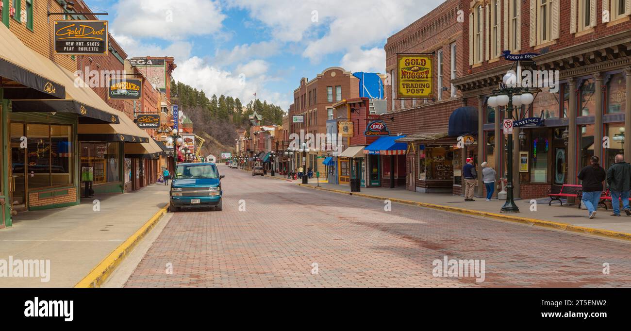 Deadwood South Dakota USA - 29 marzo 2017, tranquilla Main Street di Deadwood in bassa stagione. Foto Stock