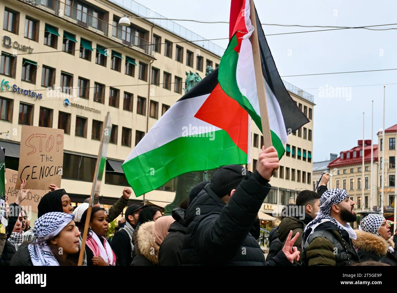Gothernburg, Svezia. , . Centinaia di persone si stanno radunando in solidarietà con la Palestina e chiedono un cessate il fuoco immediato.Photo Mafalda/HBLNETWORK news AGENCY Credit: Imago/Alamy Live News Foto Stock