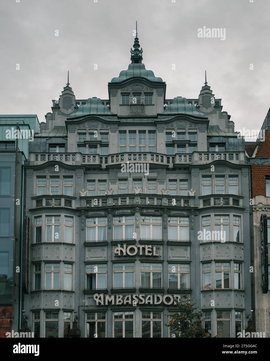 Insegna Hotel Ambassador in Piazza Venceslao, Praga, Cechia Foto Stock
