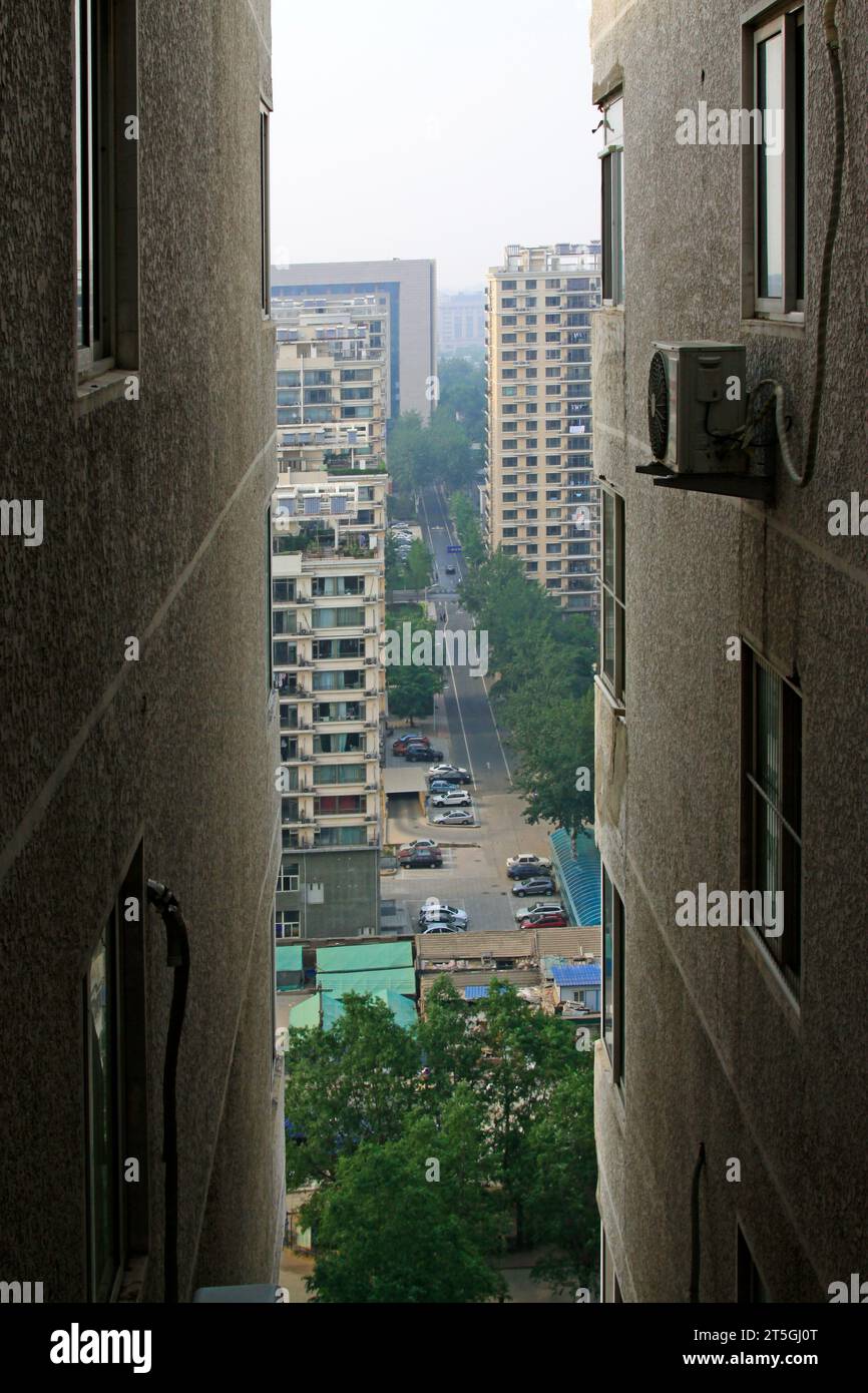 Spazio urbano stretto, il 21 maggio 2014, Pechino, Cina Foto Stock