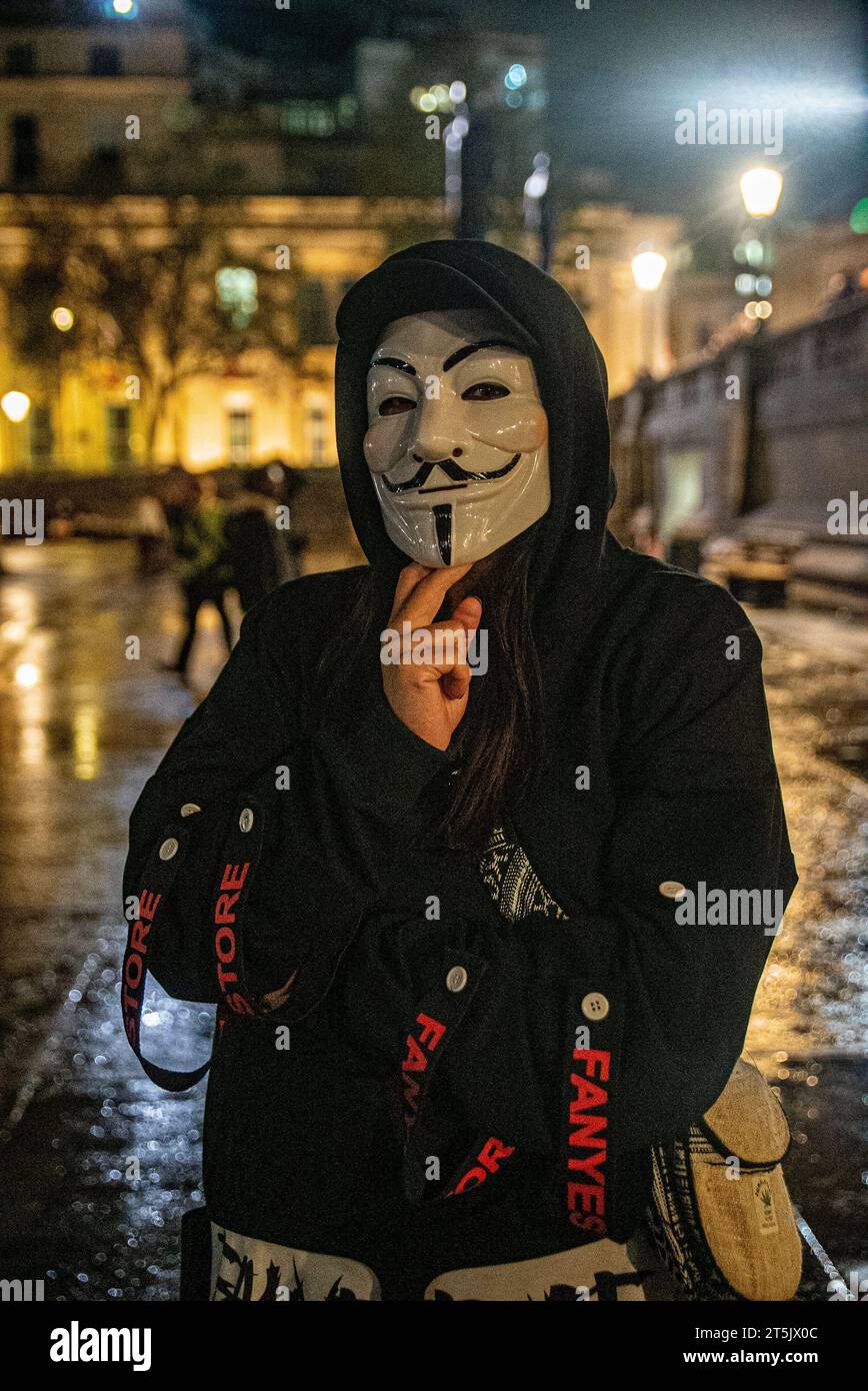 Londra, Regno Unito - 5 novembre 2023: Annual Million Mask March on Guy Fawkes Night. Foto Stock