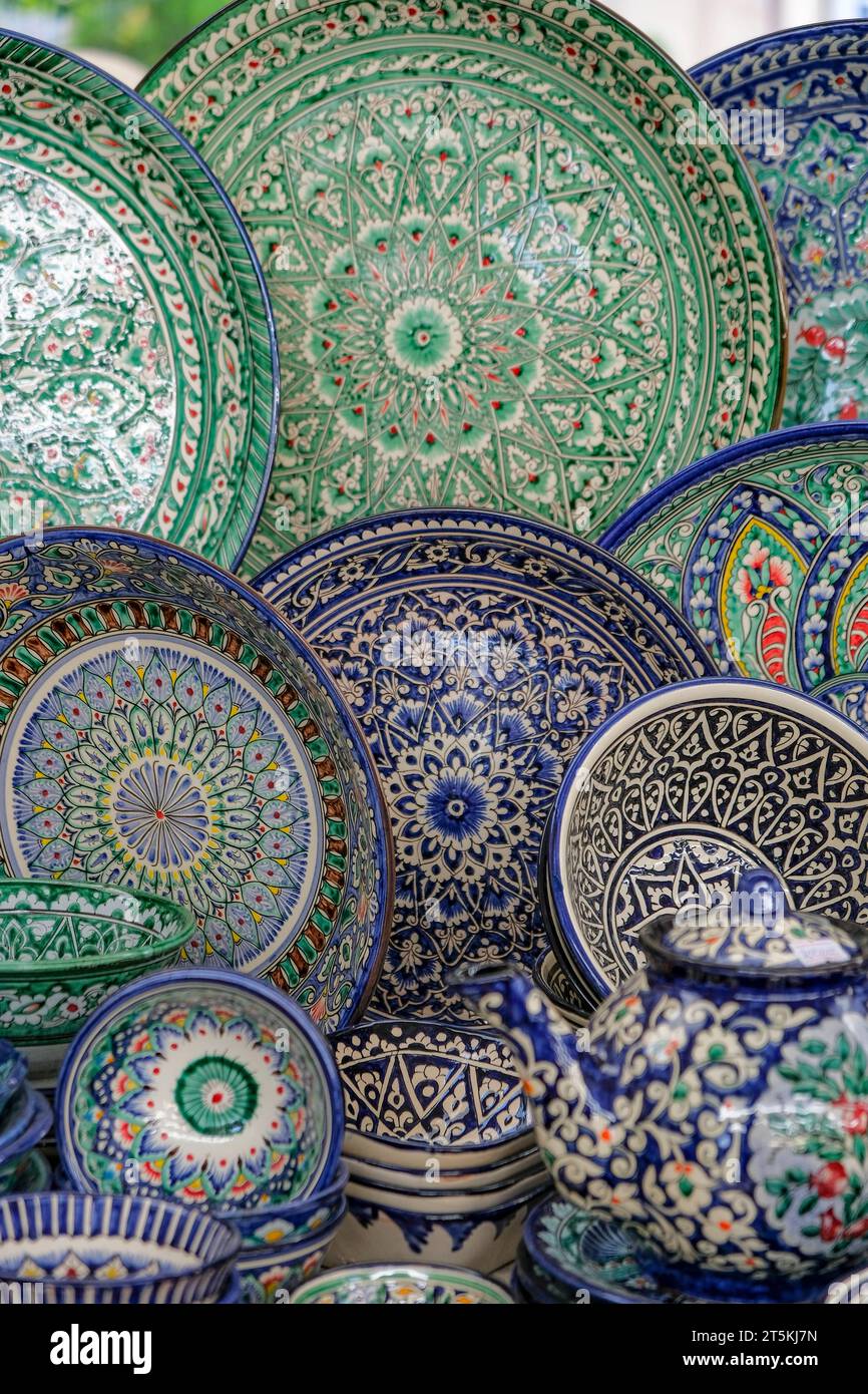 Ceramiche Fergana nel mercato di Samarcanda in Uzbekistan. Foto Stock