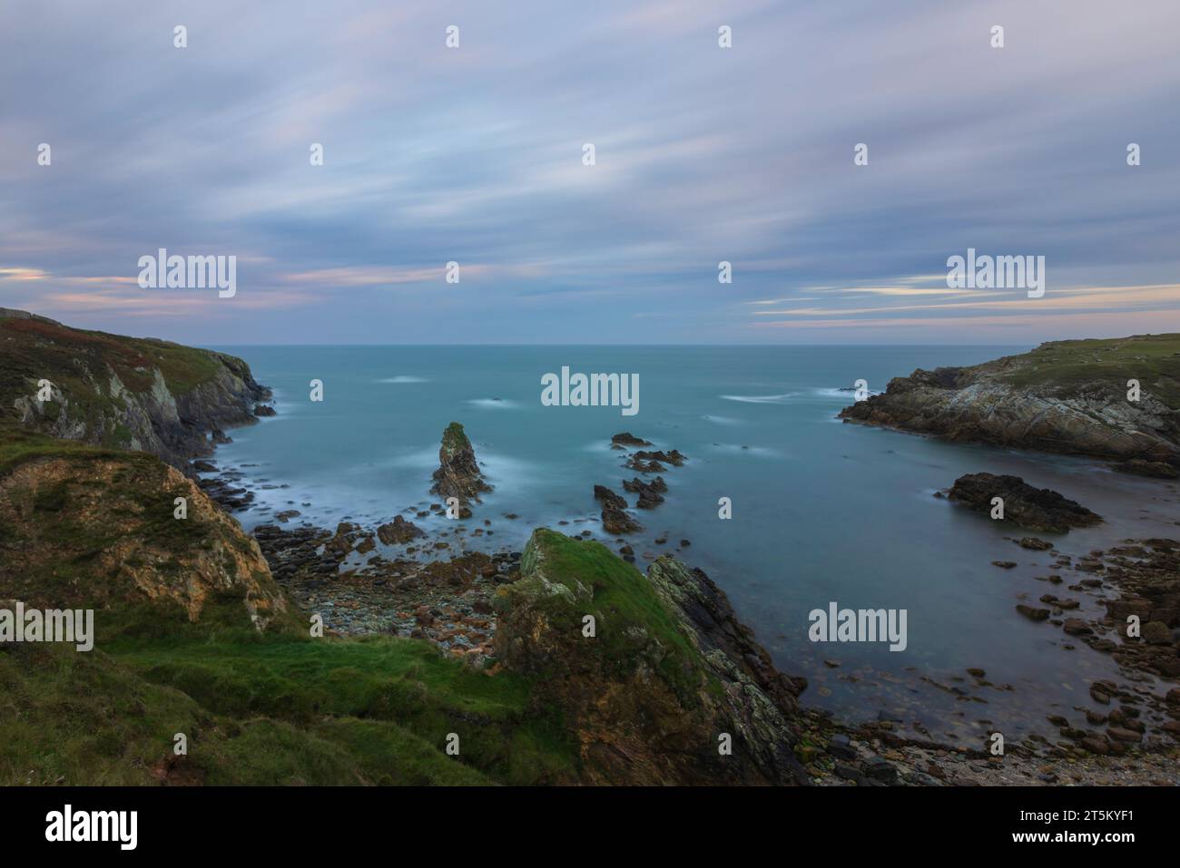 Iconici porticcioli marini a Rhoscolyn, Galles. Foto Stock