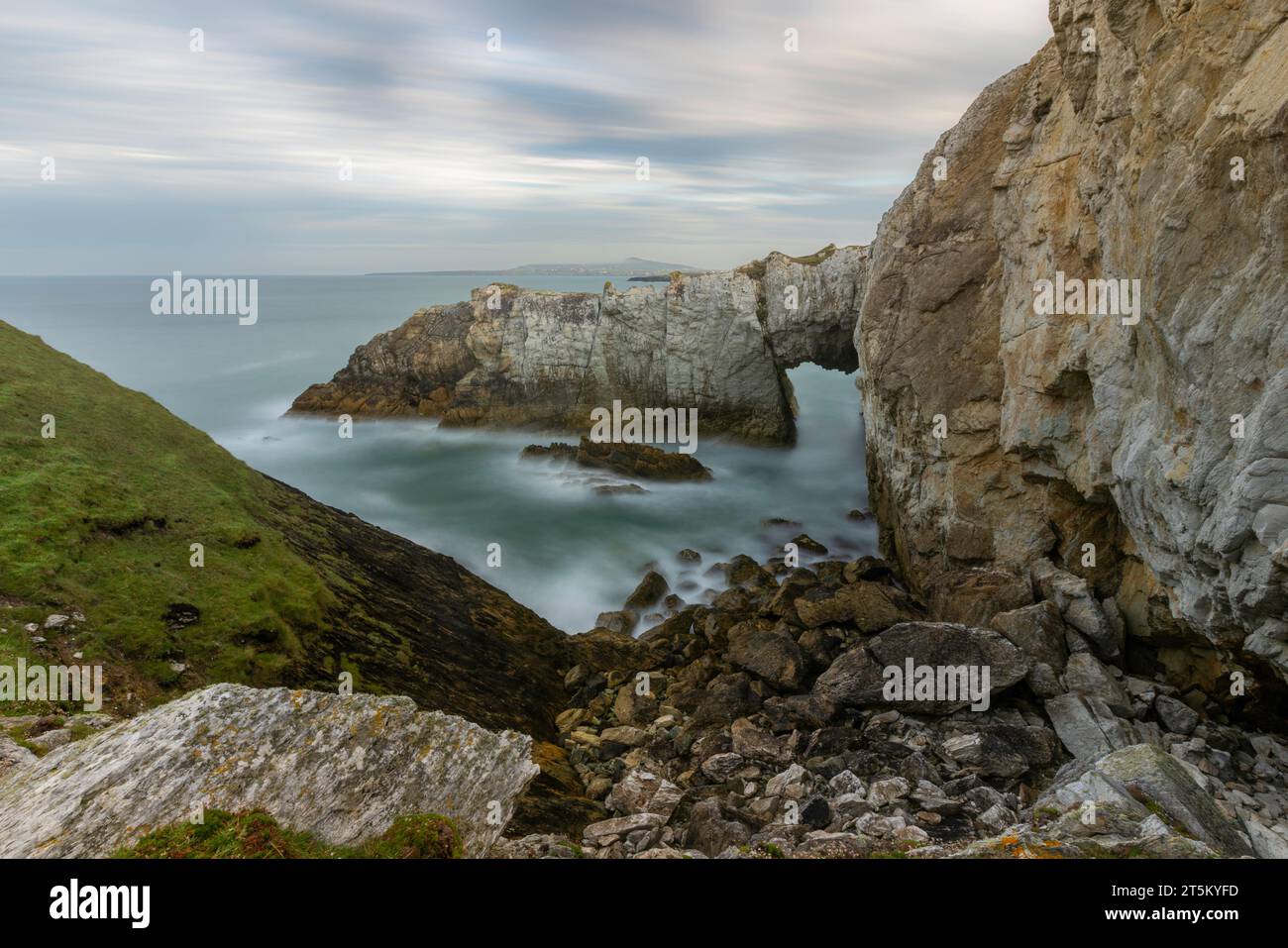 Iconici porticcioli marini a Rhoscolyn, Galles. Foto Stock