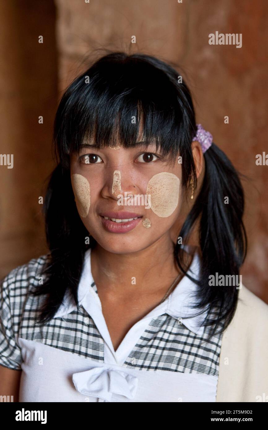 DONNE BIRMANE BAGAN MYANMAR Foto Stock