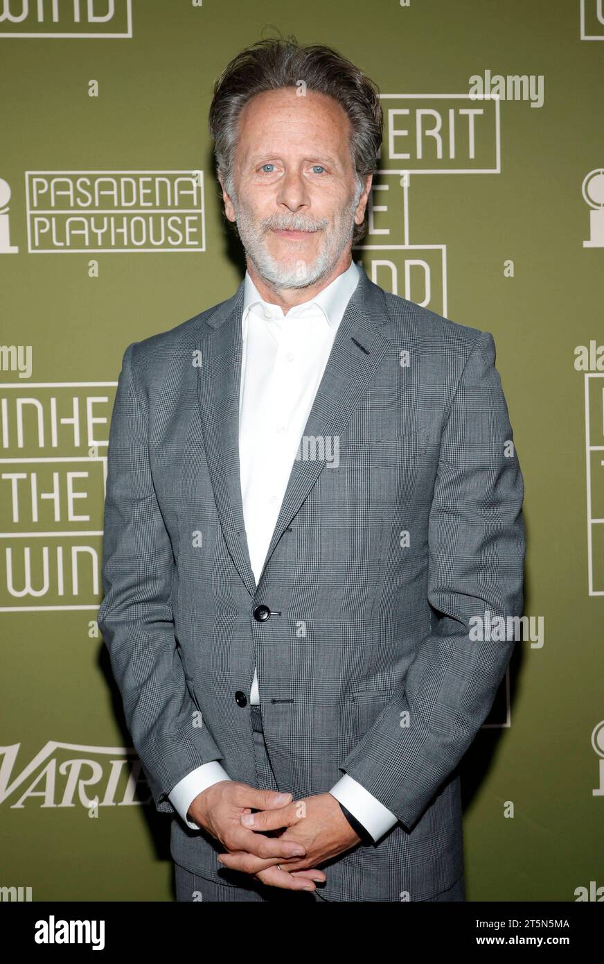 PASADENA, CA - 5 NOVEMBRE: Steven Weber, The Opening Night Red Carpet for Inherit the Wind al Pasadena Playhouse di Pasadena, California, il 5 novembre 2023. Copyright: XFayexSadoux credito: Imago/Alamy Live News Foto Stock