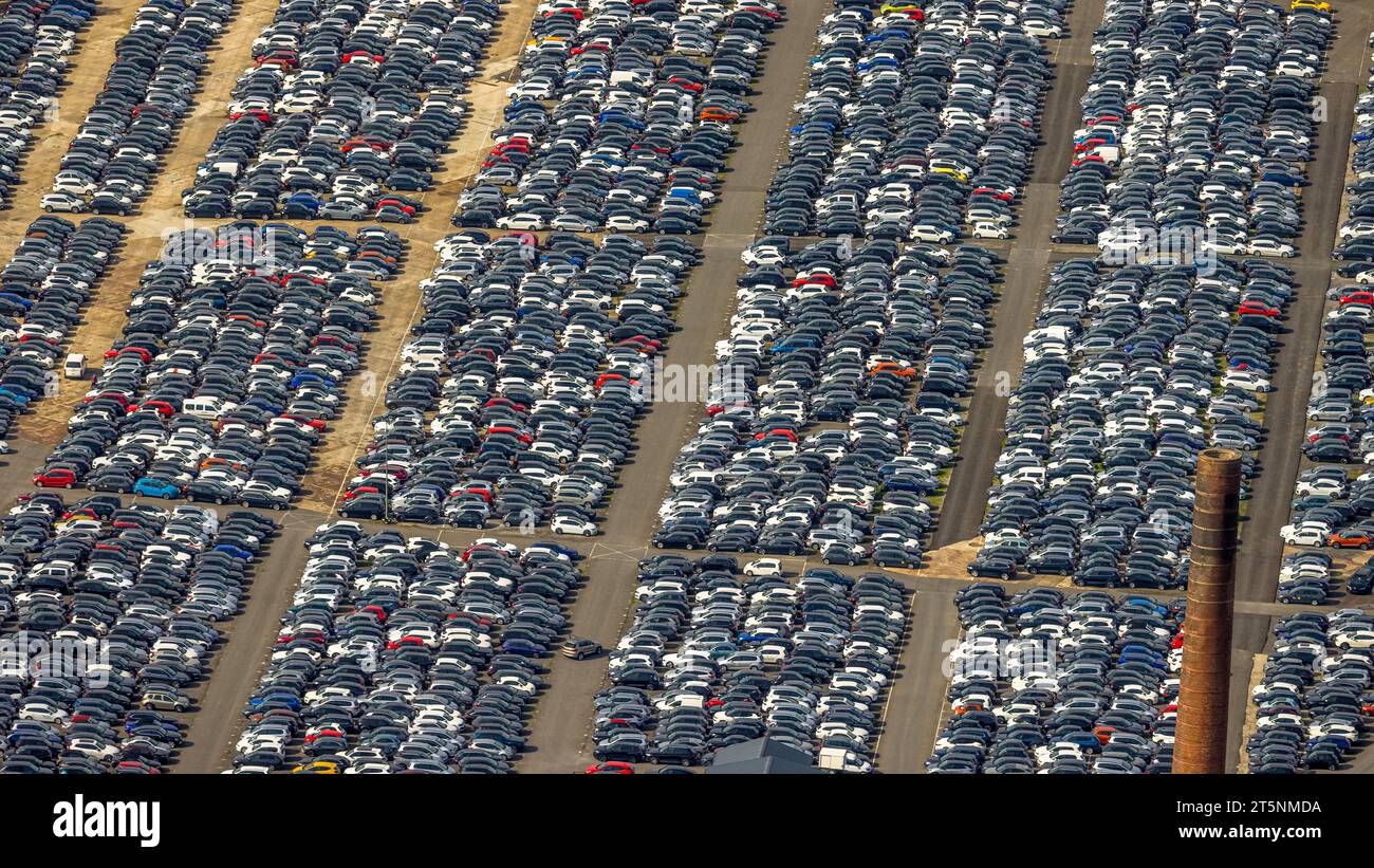 Vista aerea, servizio logistico Autokontor Bayern GmbH, deposito auto, ampio parcheggio, Lindenhorst, Dortmund, regione della Ruhr, Renania settentrionale-Vestfalia, Germa Foto Stock
