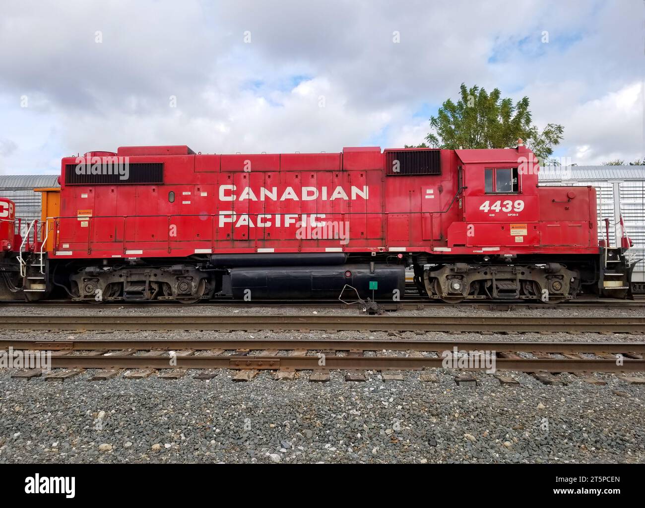 Una locomotiva della Canadian Pacific Railway in un deposito ferroviario a Londra, Ontario, Canada. Foto Stock