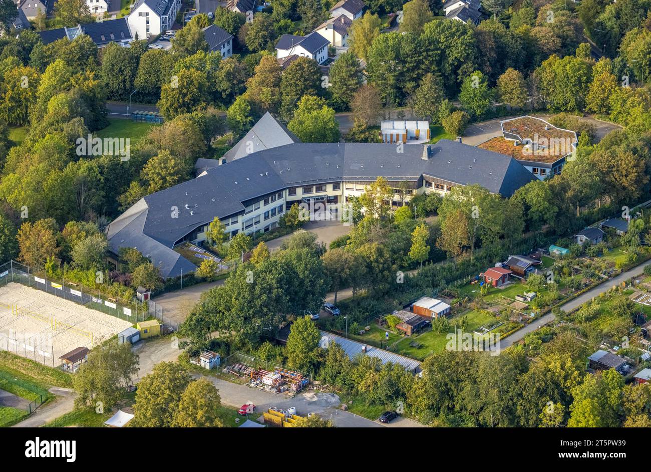 Veduta aerea, scuola Rudolf Steiner - Freie Waldorfschule, Siegen-Giersberg, Siegen, Siegerland, Renania settentrionale-Vestfalia, Germania, Educazione, Educazione Foto Stock