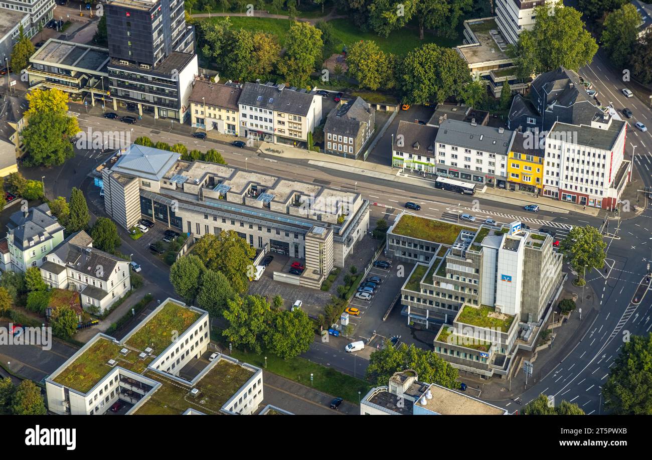 Veduta aerea, Volksbank e edificio commerciale Koblenzer Straße, Siegen-Kernband, Siegen, Siegerland, Renania settentrionale-Vestfalia, Germania, GERMANIA, Europa, fin Foto Stock