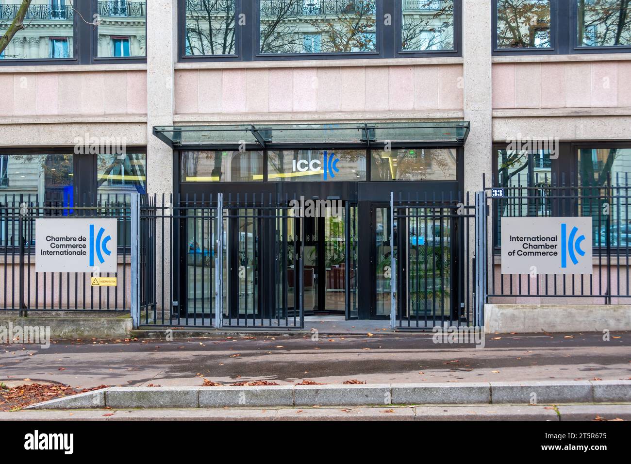 Vista esterna della camera di commercio internazionale (ICC), un'organizzazione che rappresenta migliaia di aziende in 130 paesi a livello globale Foto Stock