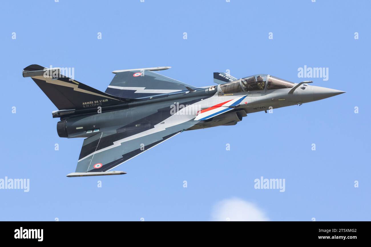 Un caccia multiruolo bimotore Dassault Rafale progettato e costruito in Francia. Introdotto per la prima volta nel 2001, e attualmente in uso dall'Aeronautica militare francese, Na Foto Stock