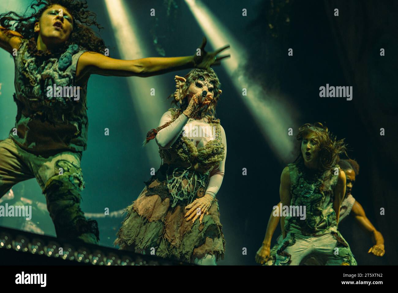 Milano, Italia. 6 novembre 2023. La cantautrice americana Melanie Martinez si esibisce dal vivo al Mediolanum Forum di Assago, Milano, il 6 novembre 2023 (foto di Maria Laura Arturi/NurPhoto)0 crediti: NurPhoto SRL/Alamy Live News Foto Stock