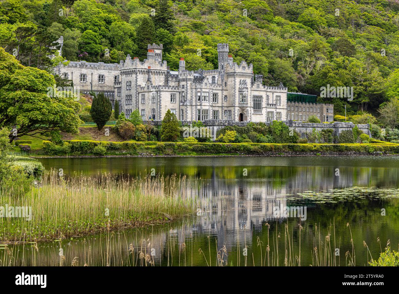 Kylemore Abbey, nella contea di Galway, Irlanda Foto Stock