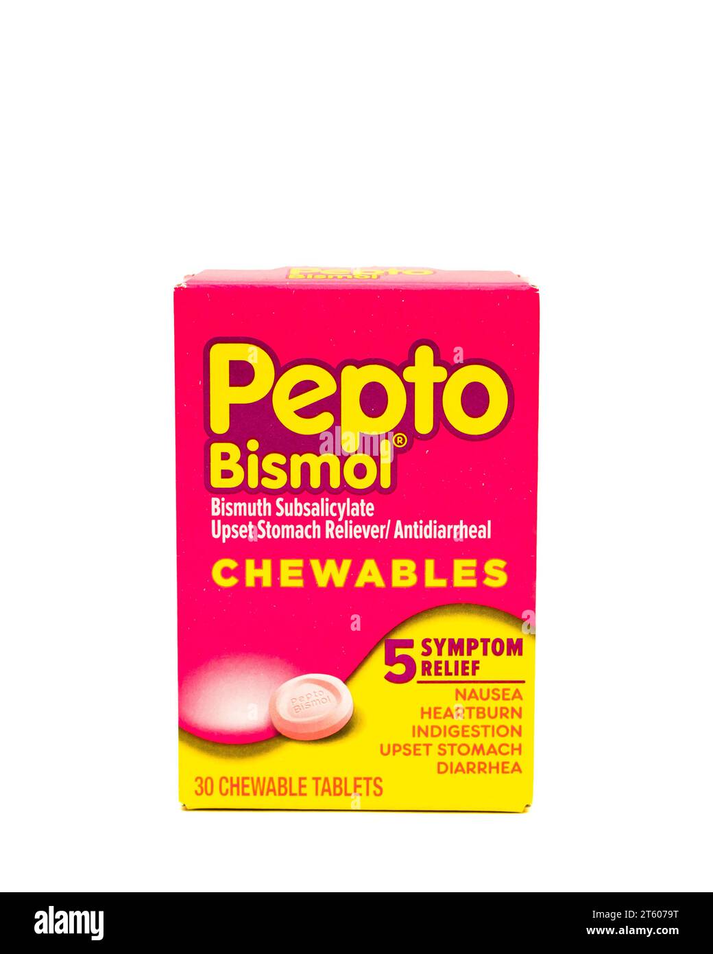 Immagine di una scatola di compresse masticabili di Pepto Bismol per alleviare disturbi di stomaco, bruciore, nausea e diarrea Foto Stock