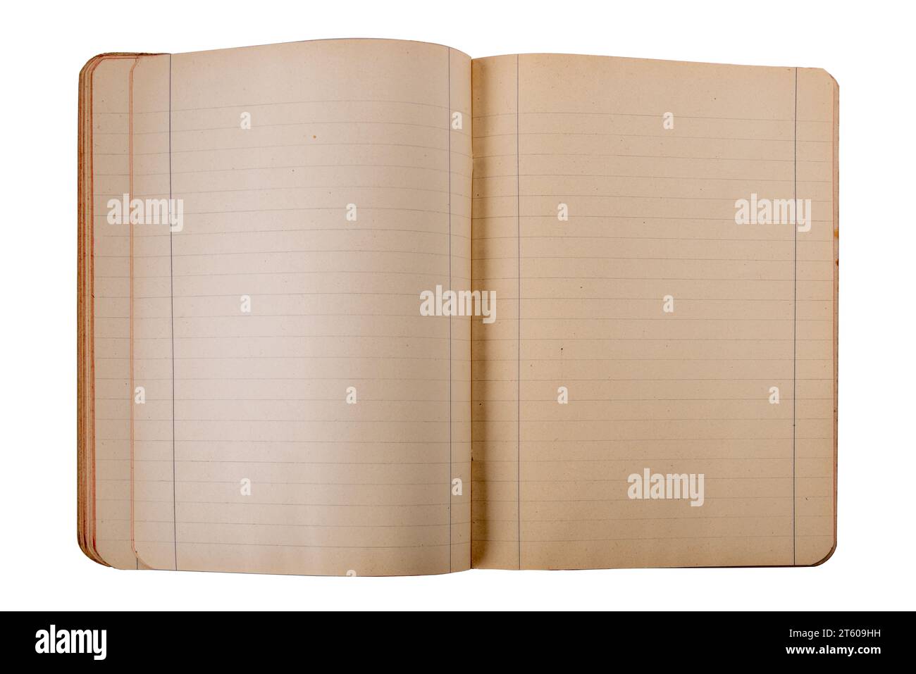 Antico quaderno aperto con righe sulle pagine ingiallite dal tempo, isolato su bianco con percorso di ritaglio incluso, vista dall'alto Foto Stock
