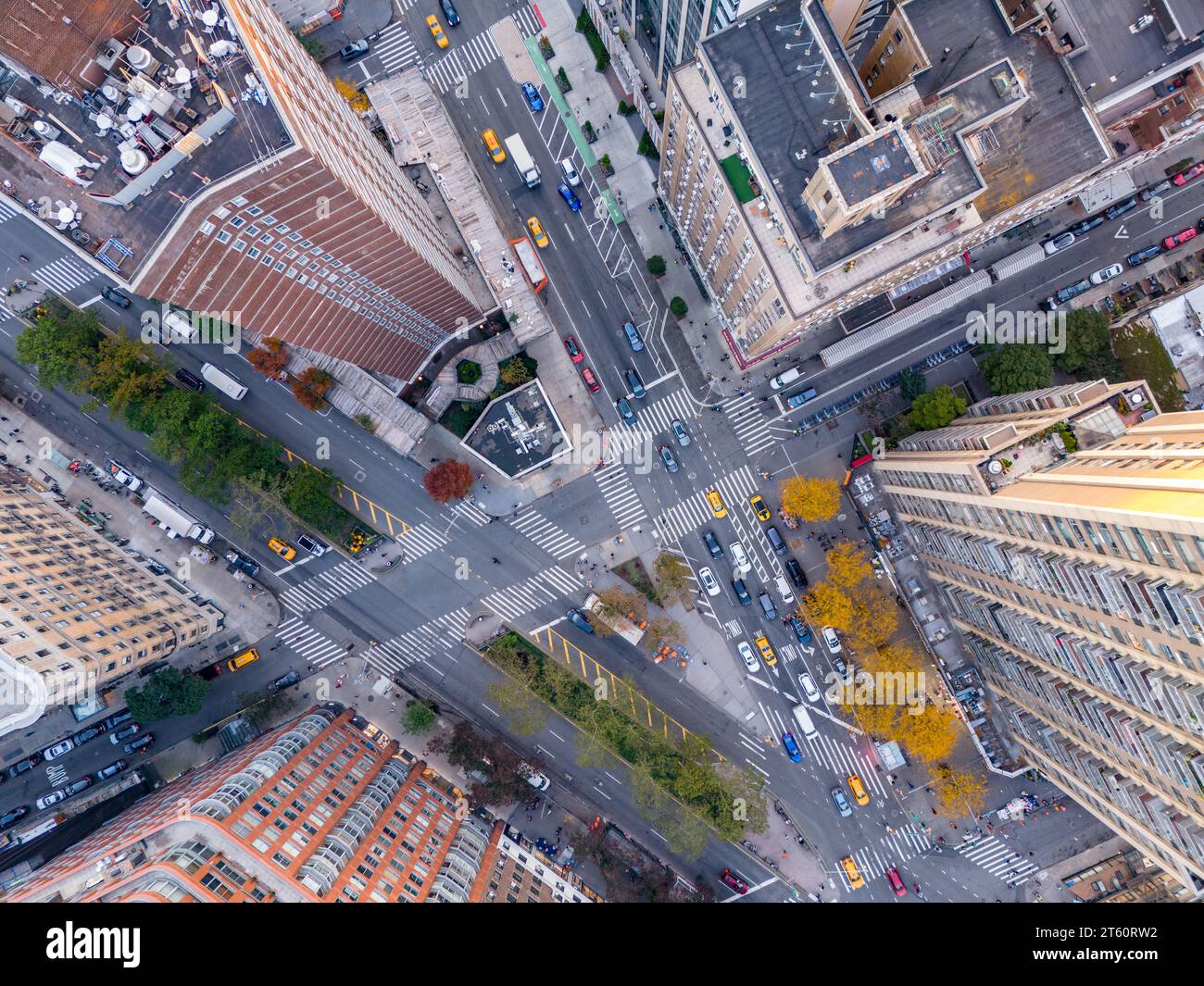 Foto diretta con drone sospeso New York New York Manhattan Foto Stock