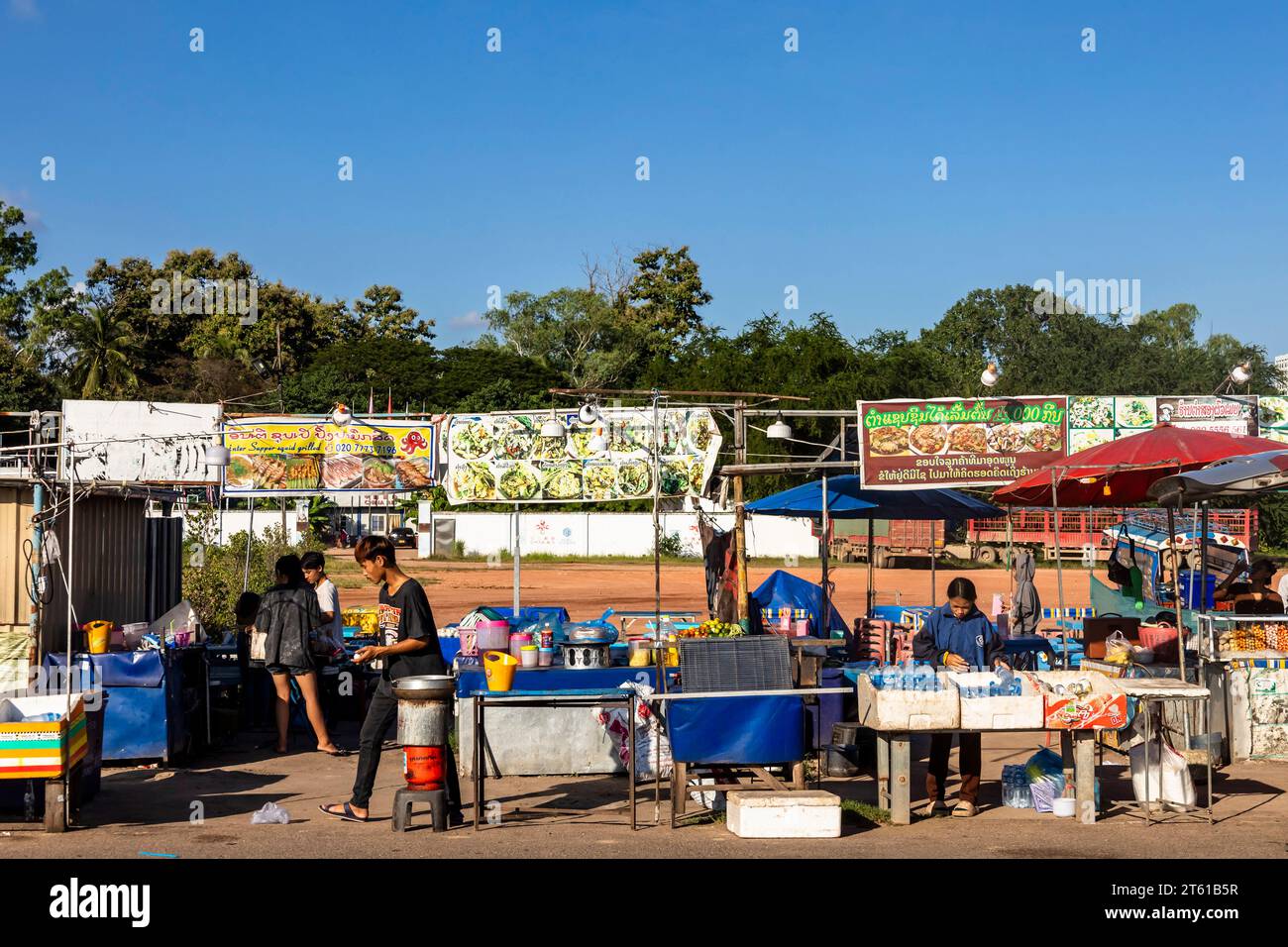 Mercato di strada, centro città, Vientiane, Laos, Sud-est asiatico, Asia Foto Stock