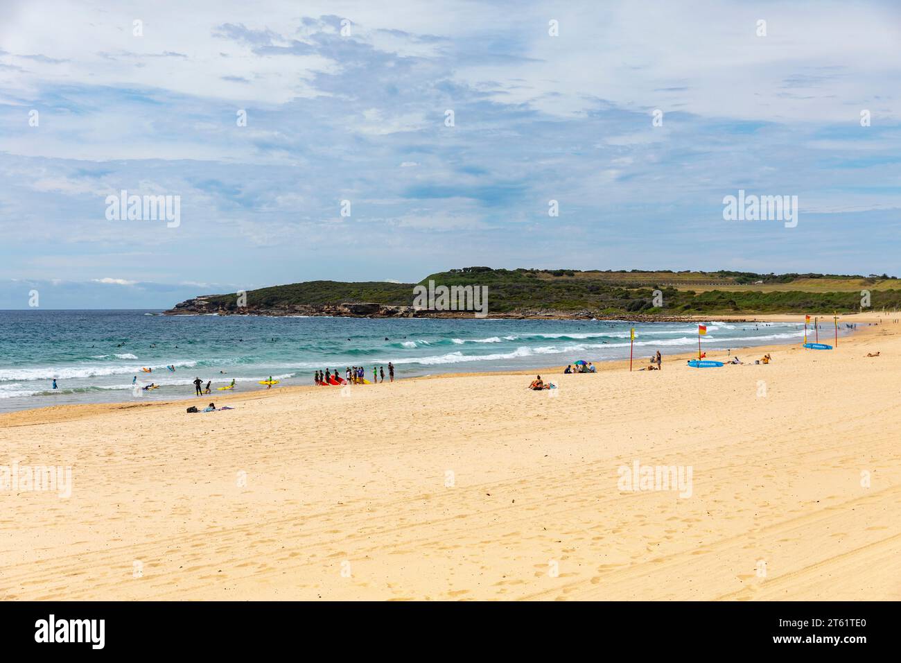 Maroubra, sobborgo di Sydney sulla spiaggia in un giorno di primavera blu, sobborghi orientali di Sydney, nuovo Galles del Sud, Australia Foto Stock