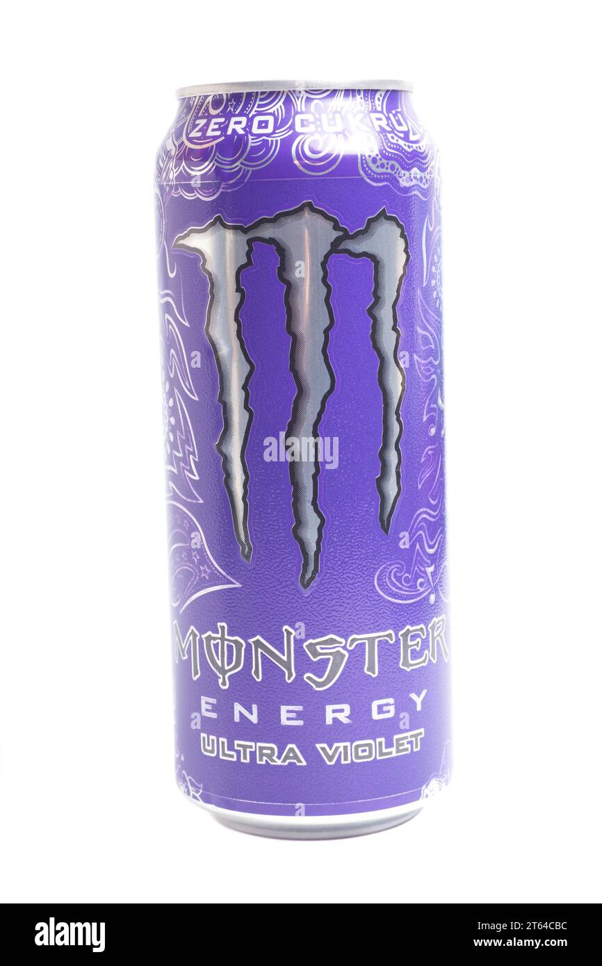 Mosca, Russia, 31 ottobre 2023: Monster Energy Energy Energy drink. Foto Stock
