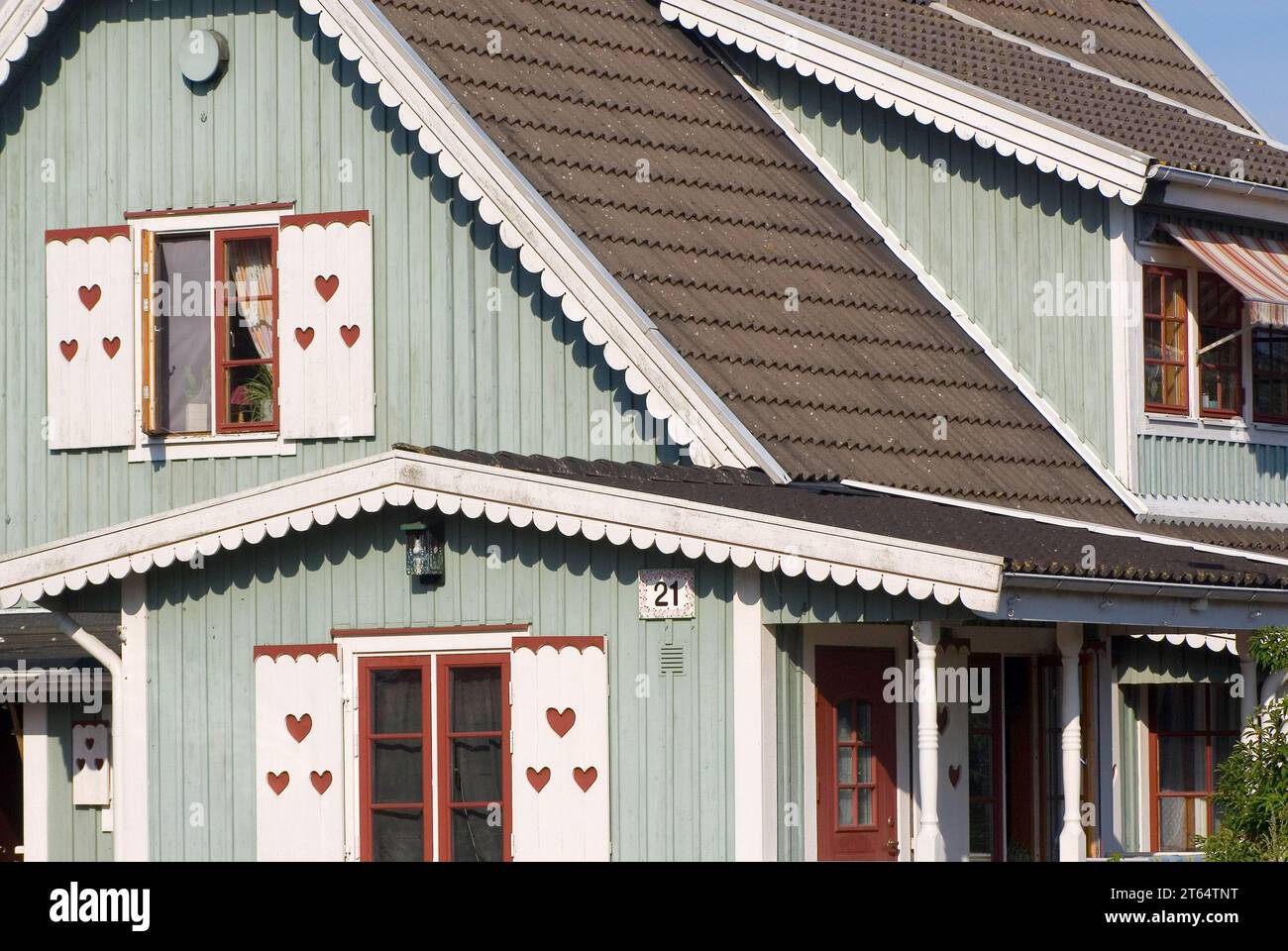Tipica casa di legno a Bergkvara, casa svedese, casa svedese, casa, legno, cuore, simbolo, Svezia Foto Stock