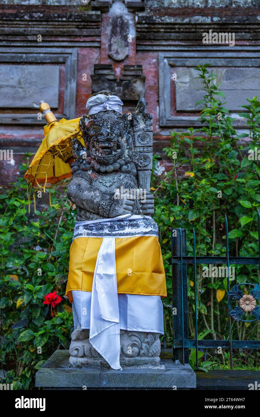 Il tempio di Besakih sul vulcano Agung. Il tempio più sacro e