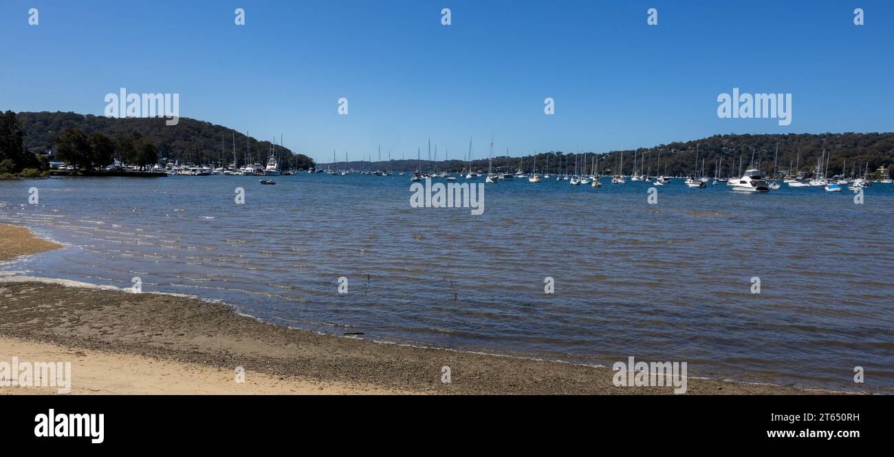 Porticciolo dove le barche sono ormeggiate a Church Point, Sydney, NSW, Australia Foto Stock