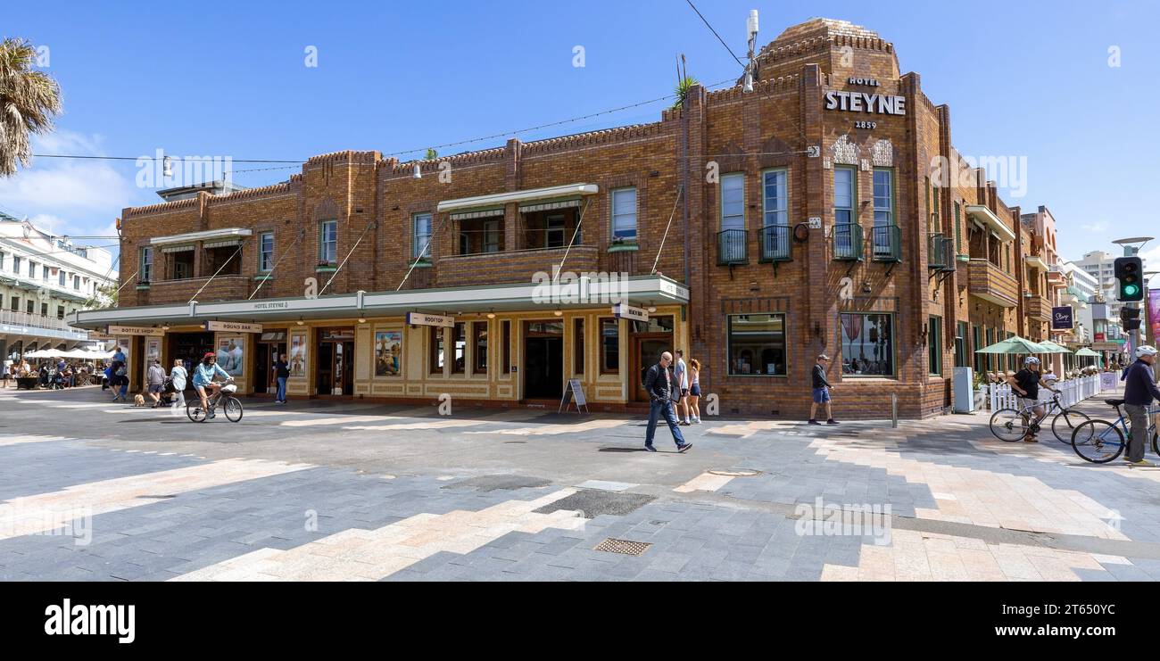 Lo Steyne è un hotel storico aperto dal 1890 a Manly, Sydney, NSW, Australia Foto Stock