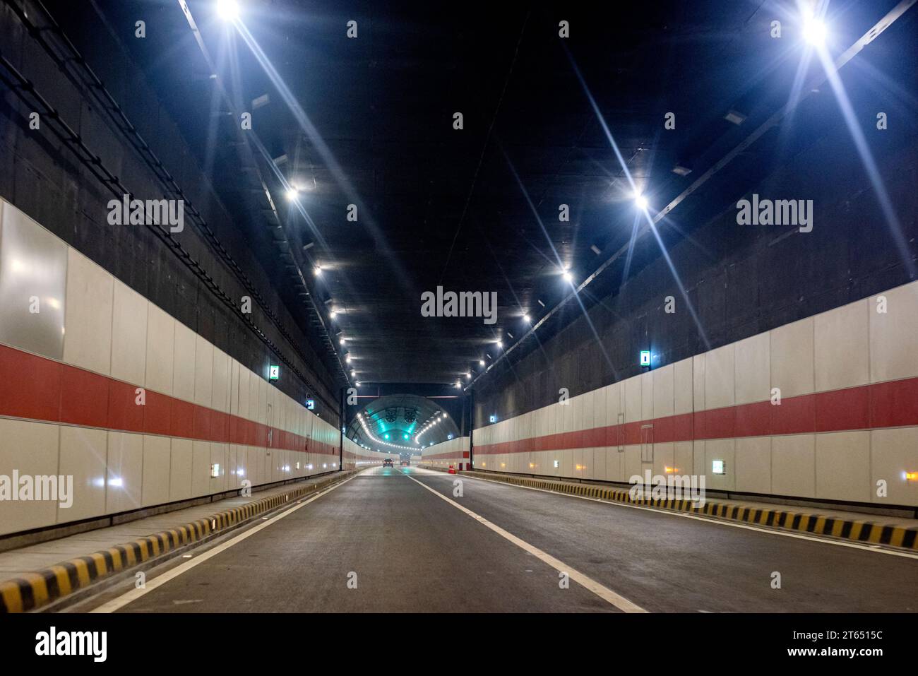 Bangabandhu Tunnel è un tunnel subacqueo situato a Chittagong, Bangladesh, sotto il fiume Karnaphuli. Foto Stock