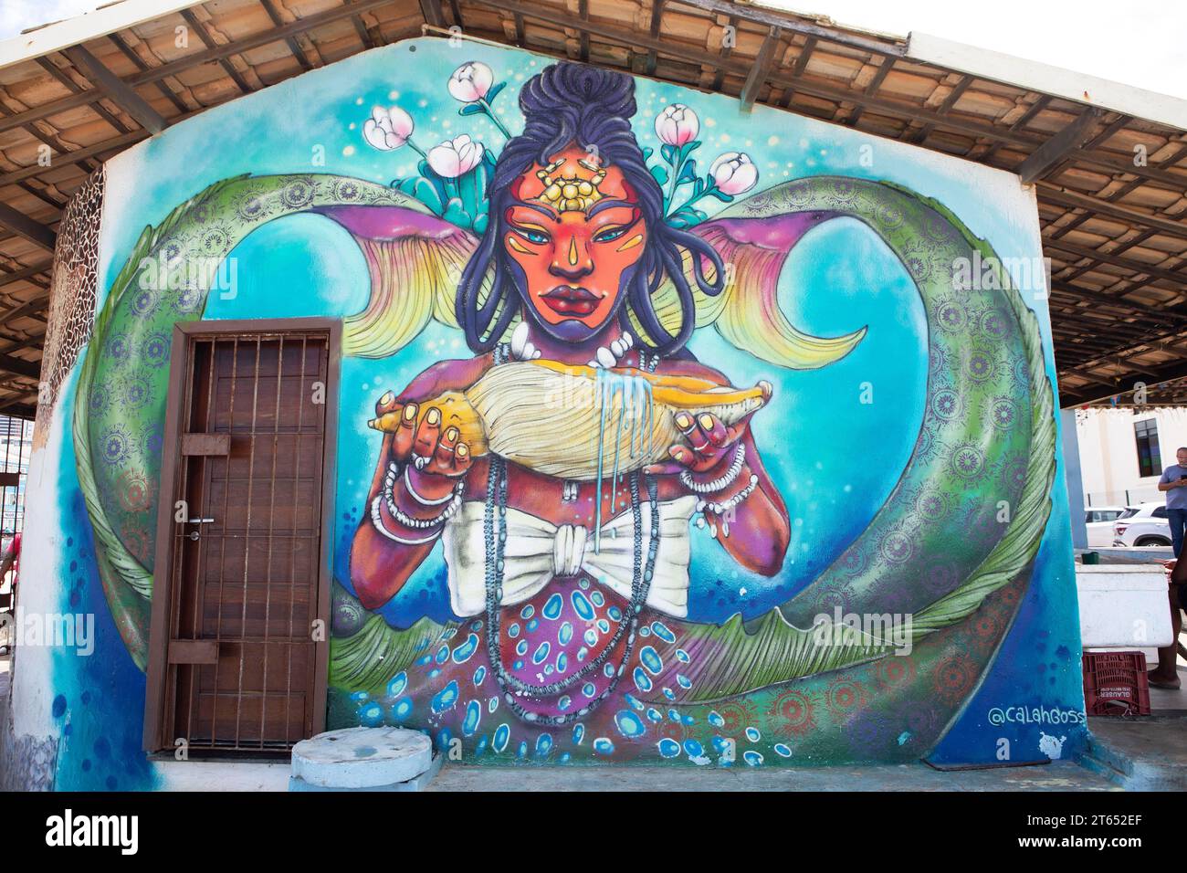 Murale presso la Casa do peso dos Pescadores o la Pesa dei pescatori, zona di pesca Rio Vermelho, Salvador, Stato di Bahia, Brasile Foto Stock