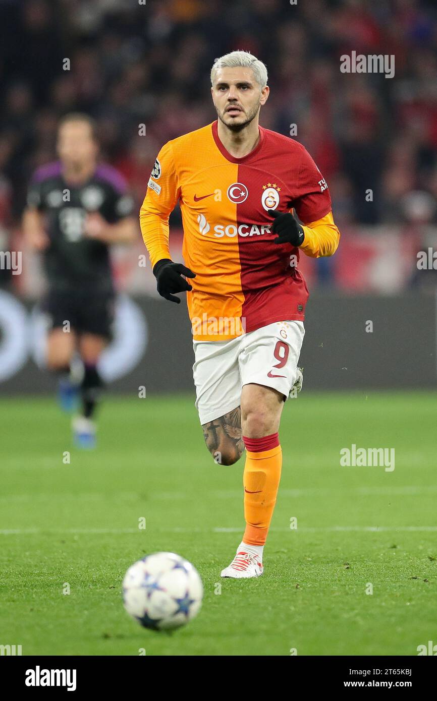 Monaco, Germania. 8 novembre 2023. Galatasaray attaccante Mauro Icardi (9) durante la partita del Bayern Monaco FC vs Galatasaray A.S. FC UEFA Champions League gruppo A all'Allianz Arena, Monaco di Baviera, Germania l'8 novembre 2023 Credit: Every Second Media/Alamy Live News Foto Stock