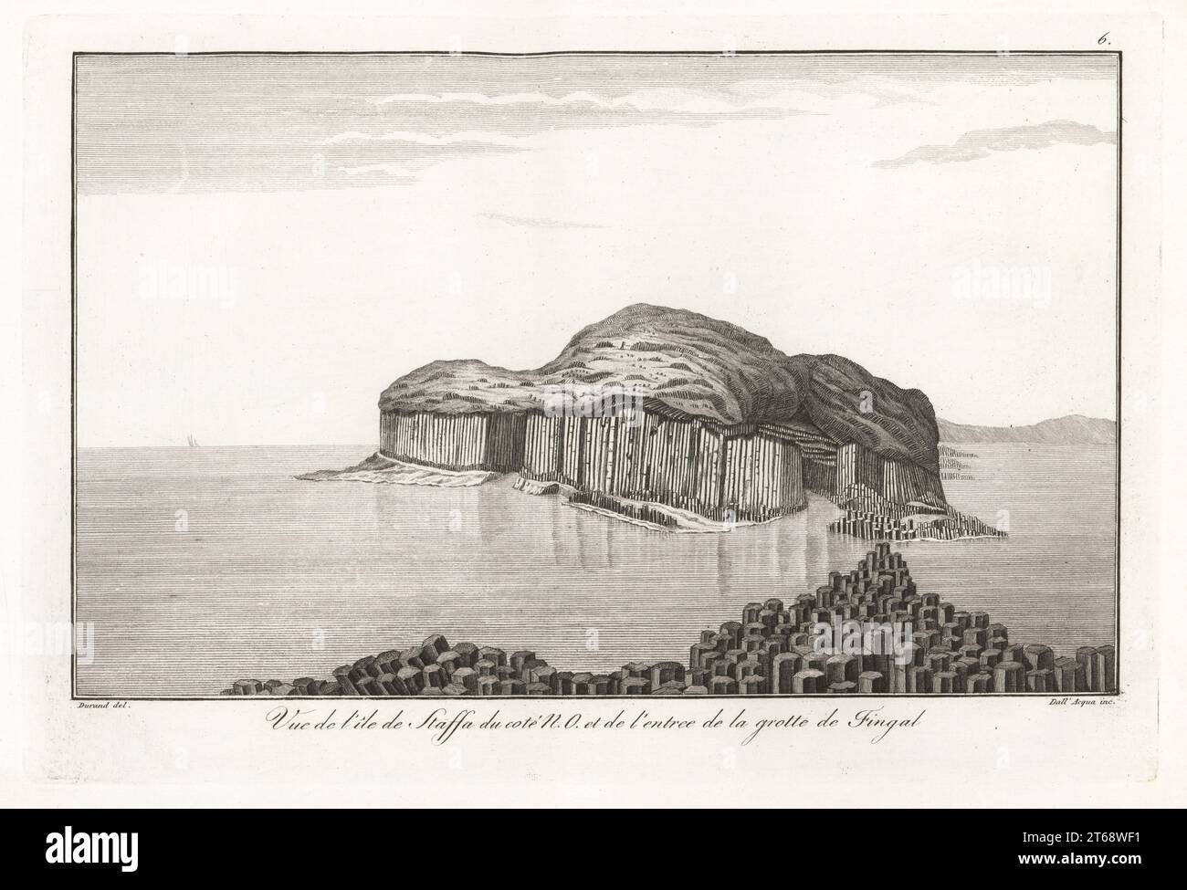 Vista dell'isola di Staffa da nord-ovest, Ebridi interne, Scozia e l'ingresso alla Grotta di Fingal. Piccola isola di colonne di basalto vulcanico, abitata da due famiglie nel 1797. Vue de l'ile de Staffa du cote N.O. et de l'entree de la grotte de Fingal. Incisione a lastra di rame di Giuseppe Dall'acqua dopo Durand dello Scipion Breislaks Traite sur la Structure exterieure du Globe, Trattato sulla struttura esterna del Globe, Jean-Pierre Giegler, Milano, 1822. Foto Stock